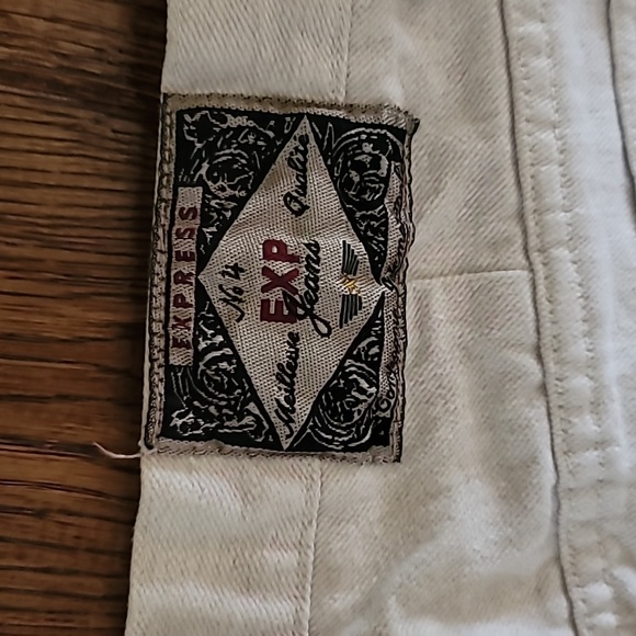 Vintage Express Jeans in Cream with hints of brown - Picture 6 of 6